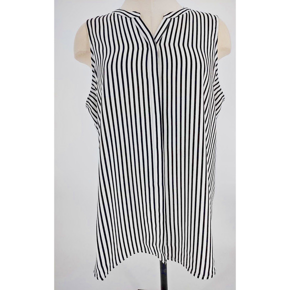 Apt 9 Woman's Black Strip Hidden Button Front Sleeveless Blouse Size XL Pleated - Picture 1 of 7